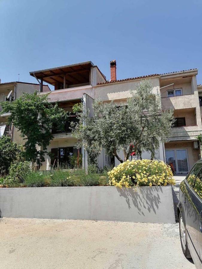 Leona Apartment Vidikovac, Pula Exterior foto